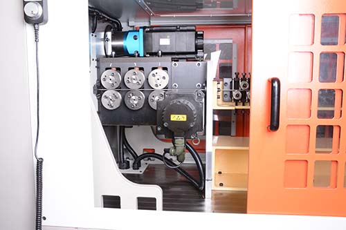 選線材折彎?rùn)C(jī)，看了貝朗再定機(jī)