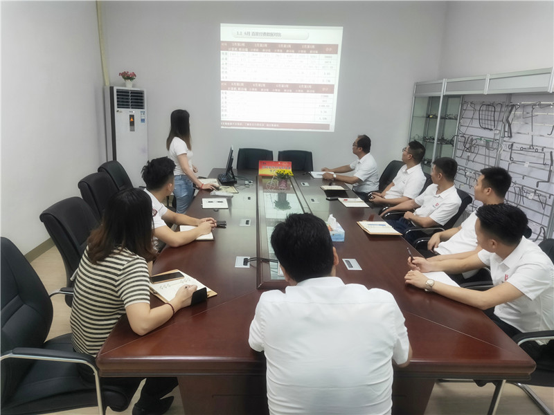 總結(jié)使人進步，計劃使人思路清晰——貝朗成型折彎設備